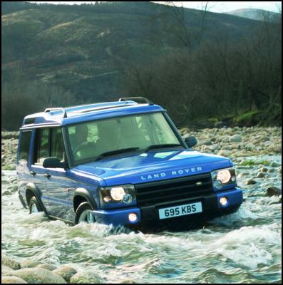 Off-road it's the Discovery that comes into its own. Where the Land Rover 