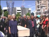Scoop Image: Rod
Donald's funeral.