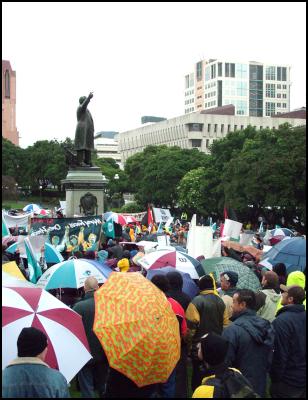 EPMU protest in the
rain