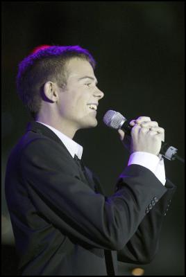 Will Martin sings
Going Home at SKYCITY Starlight Symphony