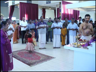 Wellington Tamils
praying for peace