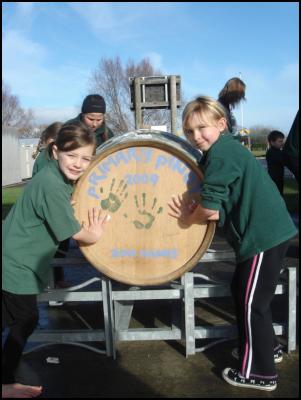 Holly Green and
Lucy Tulloch  -  students of Martinborough school, Age 6
