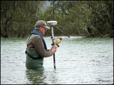 Surveyor Norbert
Schoffa carries out one of the waterway cross-section
surveys currently underway throughout
Northland.