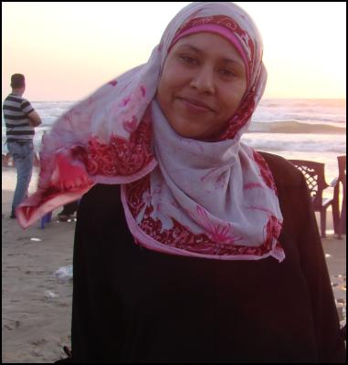 Gaza beach vox pop -woman