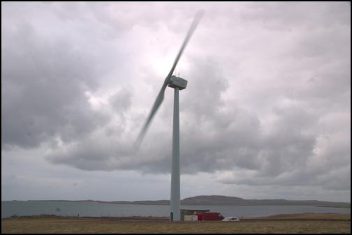 NZ’s first wind
turbine installed in Westray in the Orkney Islands off the
far north tip of Scotland. 