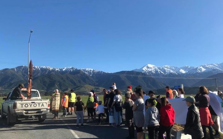 Kaikōura protest
against plans for a cycleway which they say will block
access Photo: Supplied/Save Mangamaunu