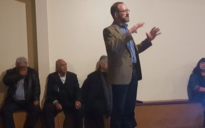 Andrew Little at
the first Ngāpuhi hui of the weekend at Otangarei Marae in
Whangārei. Photo: RNZ / Lois Williams