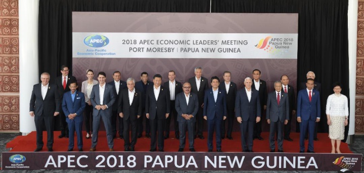 Group photo at the
2018 APEC Economic Leaders Meeting