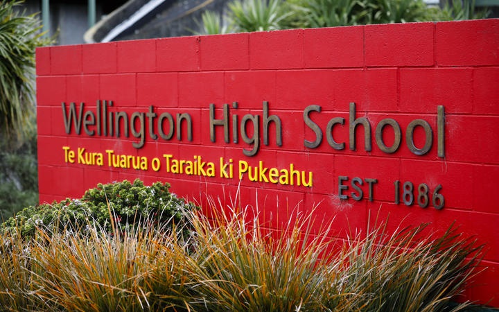 Wellington High
School sign