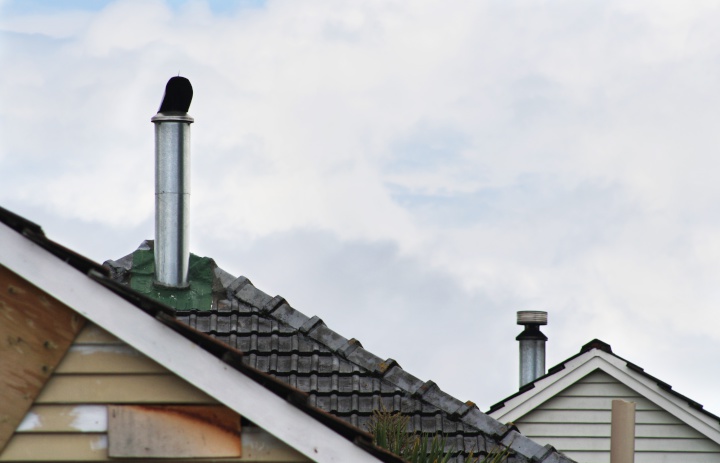 house rooves with
flues