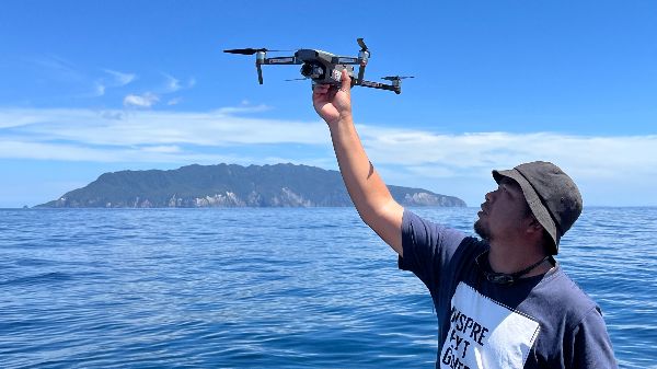 Drones Monitor Manta Rays In University Of Auckland Student’s Pioneering Study